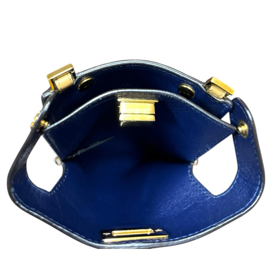FENDI フェンディ ピーカフォン ショルダーバッグ レザー ベージュ