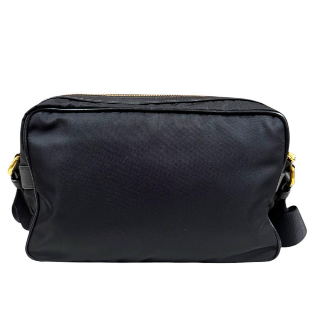 極上美品 180 プラダ　ショルダーバッグ　ブラック　ナイロン　tw5 PRADA プラダ ショルダーバッグ ナイロン ブラック ユニセックス 中古