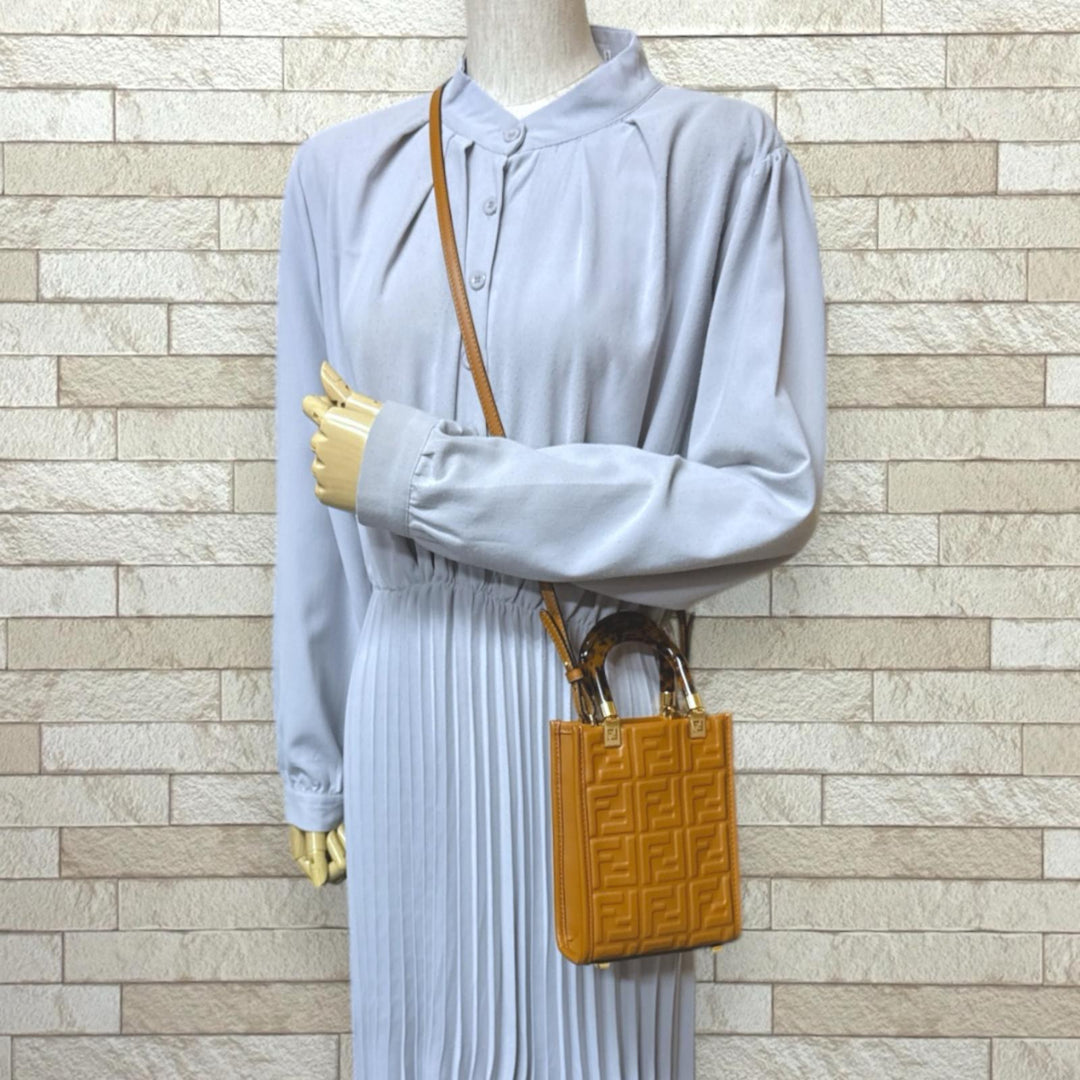 FENDI フェンディ サンシャインショッパー ミニ ショルダーバッグ