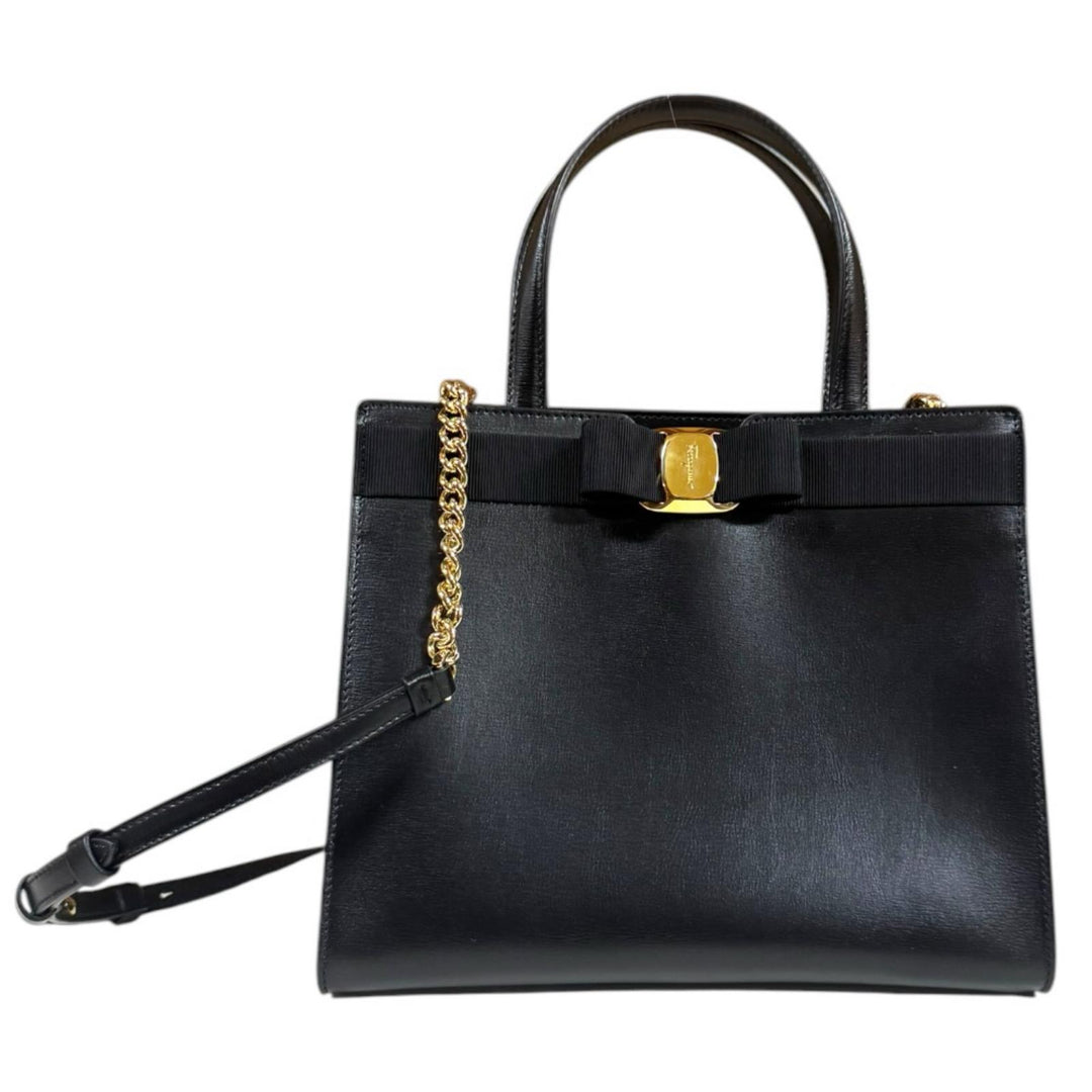Salvatore Ferragamo Salvatore Ferragamo Vara Ribbon Shoulder Bag 