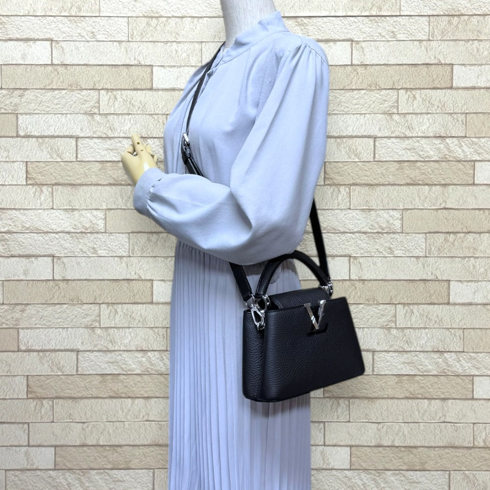 LOUIS VUITTON ルイヴィトン カプシーヌMINI ショルダーバッグ