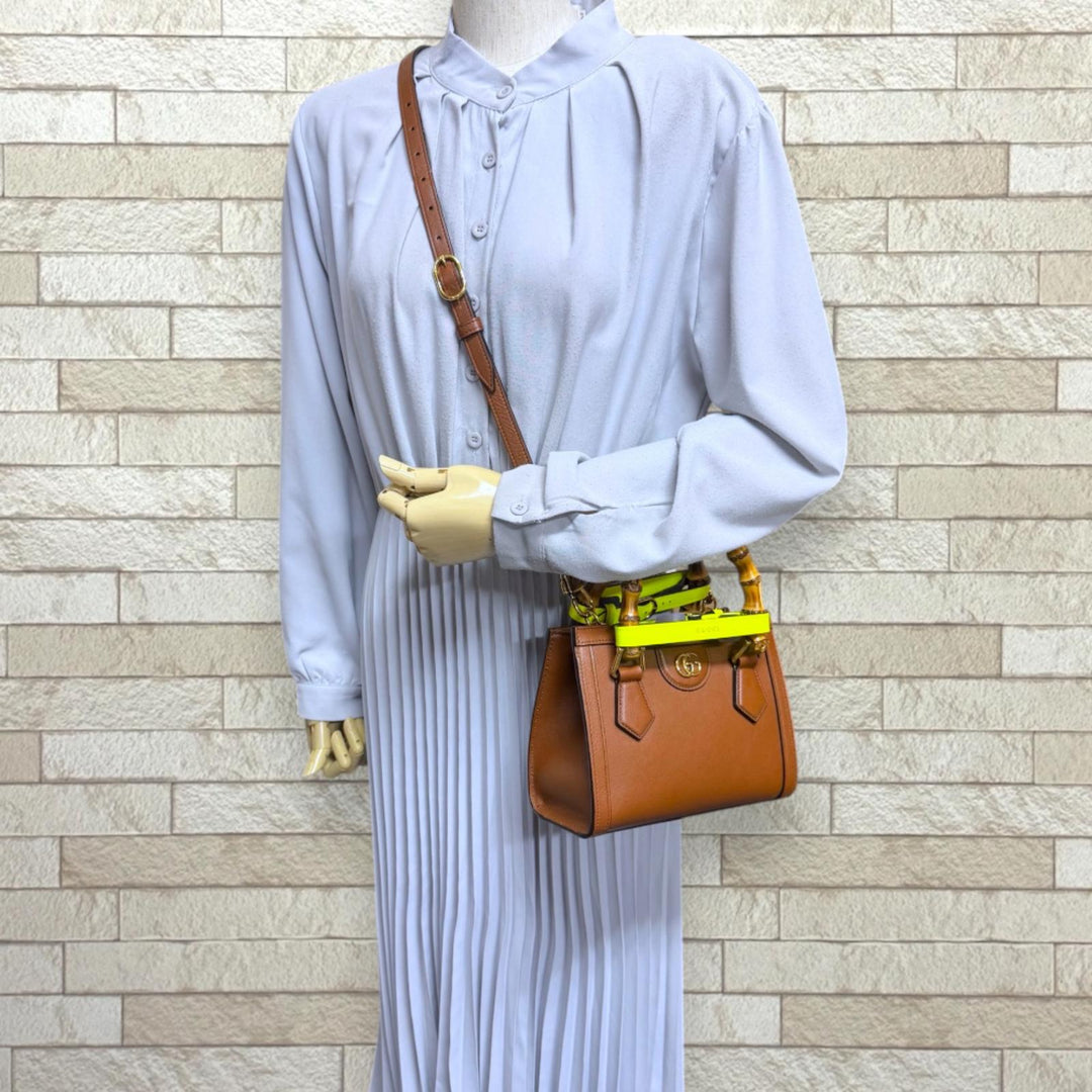 GUCCI グッチ ダイアナ ミニトート バンブー ショルダーバッグ レザー