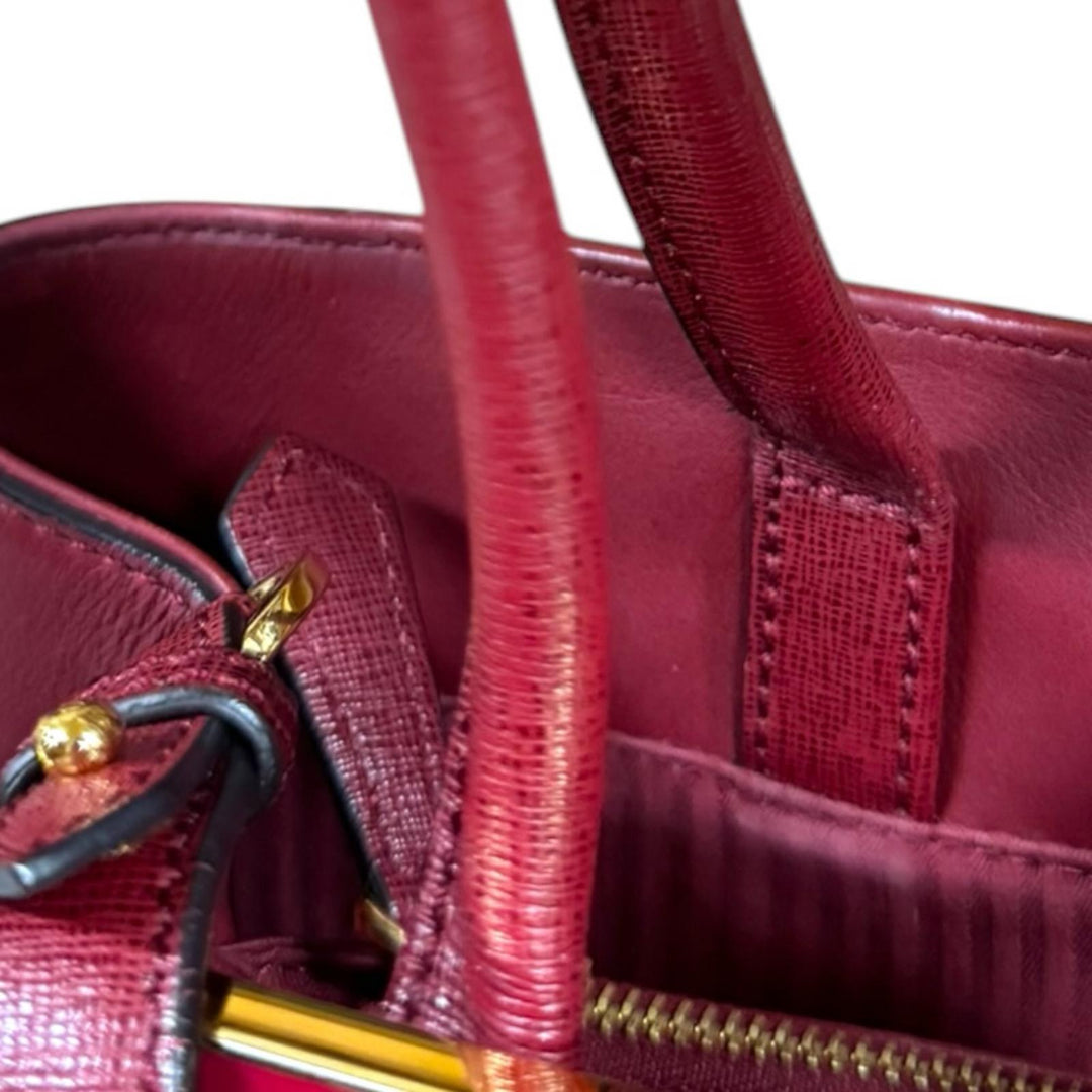 FENDI フェンディ トゥージュール ショルダーバッグ レザー レッド