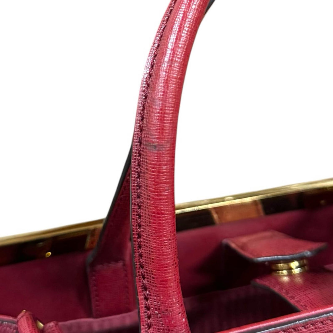 FENDI フェンディ トゥージュール ショルダーバッグ レザー レッド