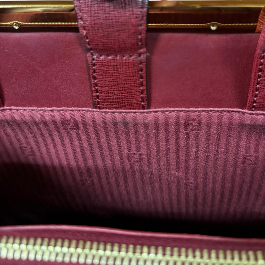 FENDI フェンディ トゥージュール ショルダーバッグ レザー レッド