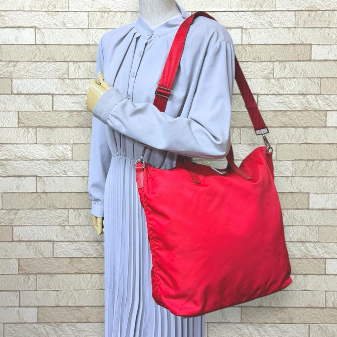 PRADA プラダ トートバッグ ナイロン レッド レディース 中古 – 【公式