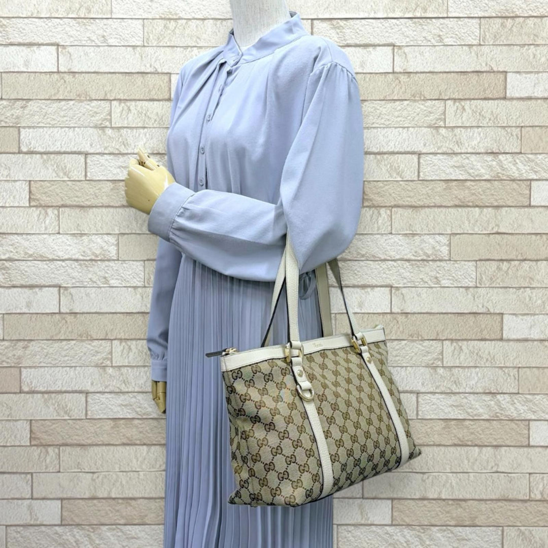 GUCCI グッチ アビー トートバッグ GGキャンバス ベージュ レディース
