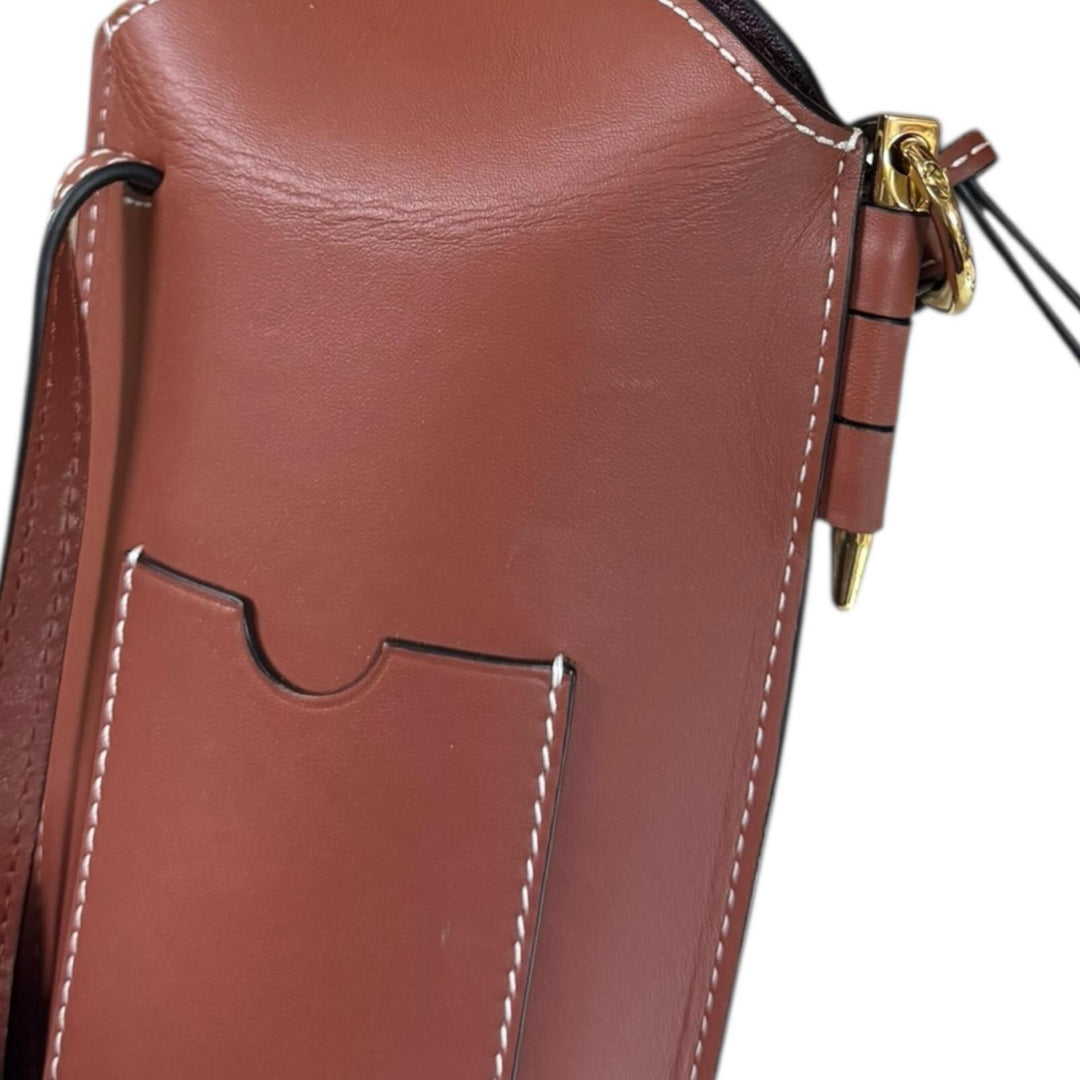 ロエベ ゲートポケット アナグラム ショルダーバッグ レザー ブラウン レディース LOEWE  中古 R&Kリサイクルキング LOEWE ロエベ ゲートポケット アナグラム ショルダーバッグ レザー