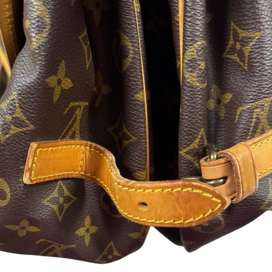 LOUIS VUITTON ルイヴィトン ソミュール35 モノグラム ショルダー