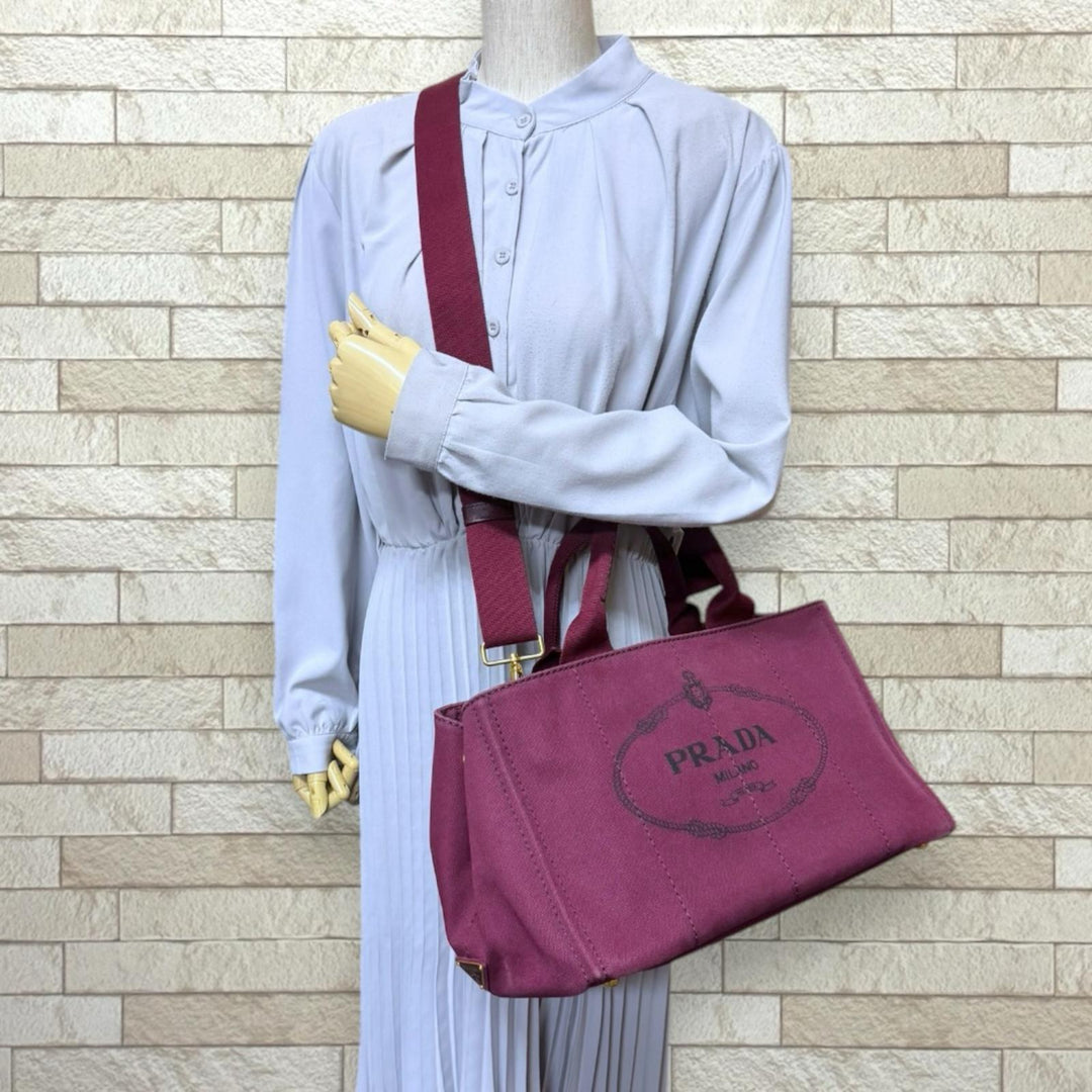 PRADA CANAPA トートバッグ Fuxia PRADA Canapa Tote M Shoulder Bag Canvas Red Ladies Used – 【公式