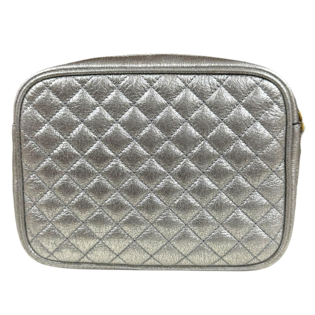グッチ GUCCI ショルダーバッグ GGマーモメントキルティング シルバー GUCCI グッチ キルティング ミニショルダーバッグ GG マーモント