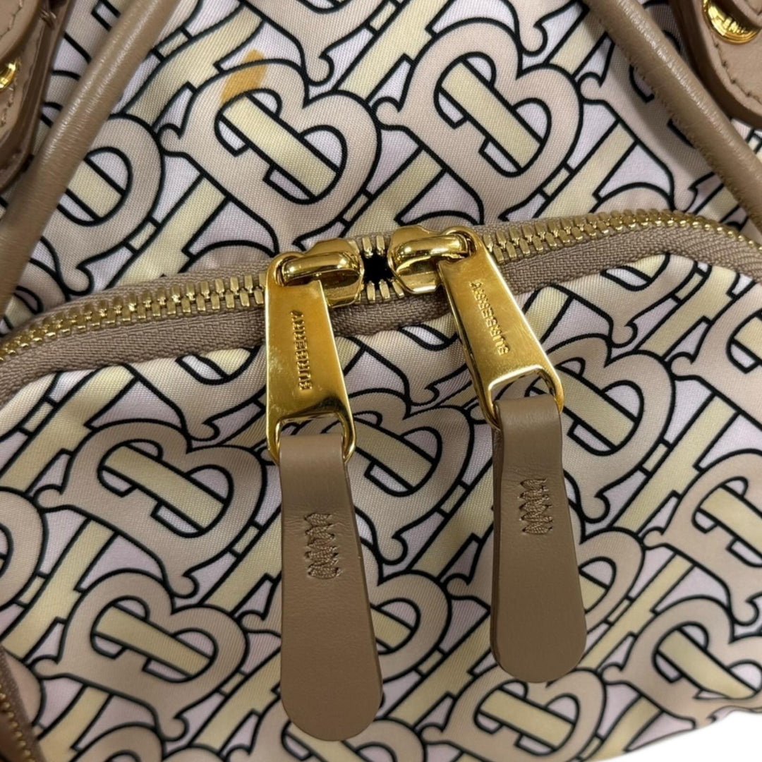 極美品　BURBERRY ヴィンテージ　モノグラム　バッグパック 極美品 BURBERRY ヴィンテージ モノグラム バッグパック