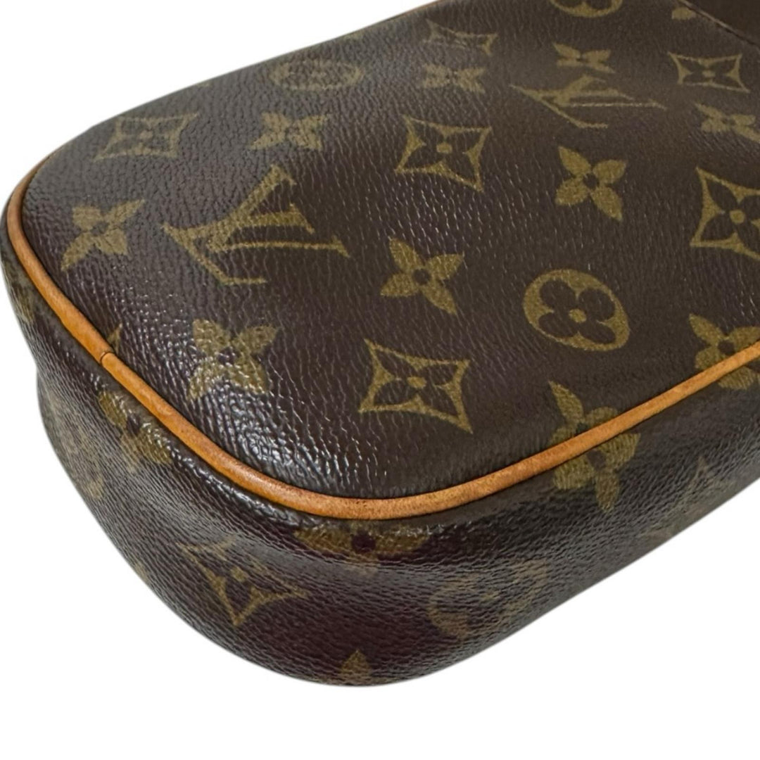 LOUIS VUITTON ルイヴィトン ポシェットガンジュ モノグラム ボディ