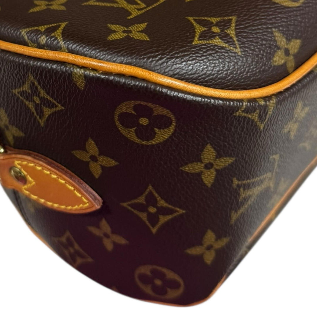 LOUIS VUITTON ルイヴィトン ブロワ モノグラム ショルダー