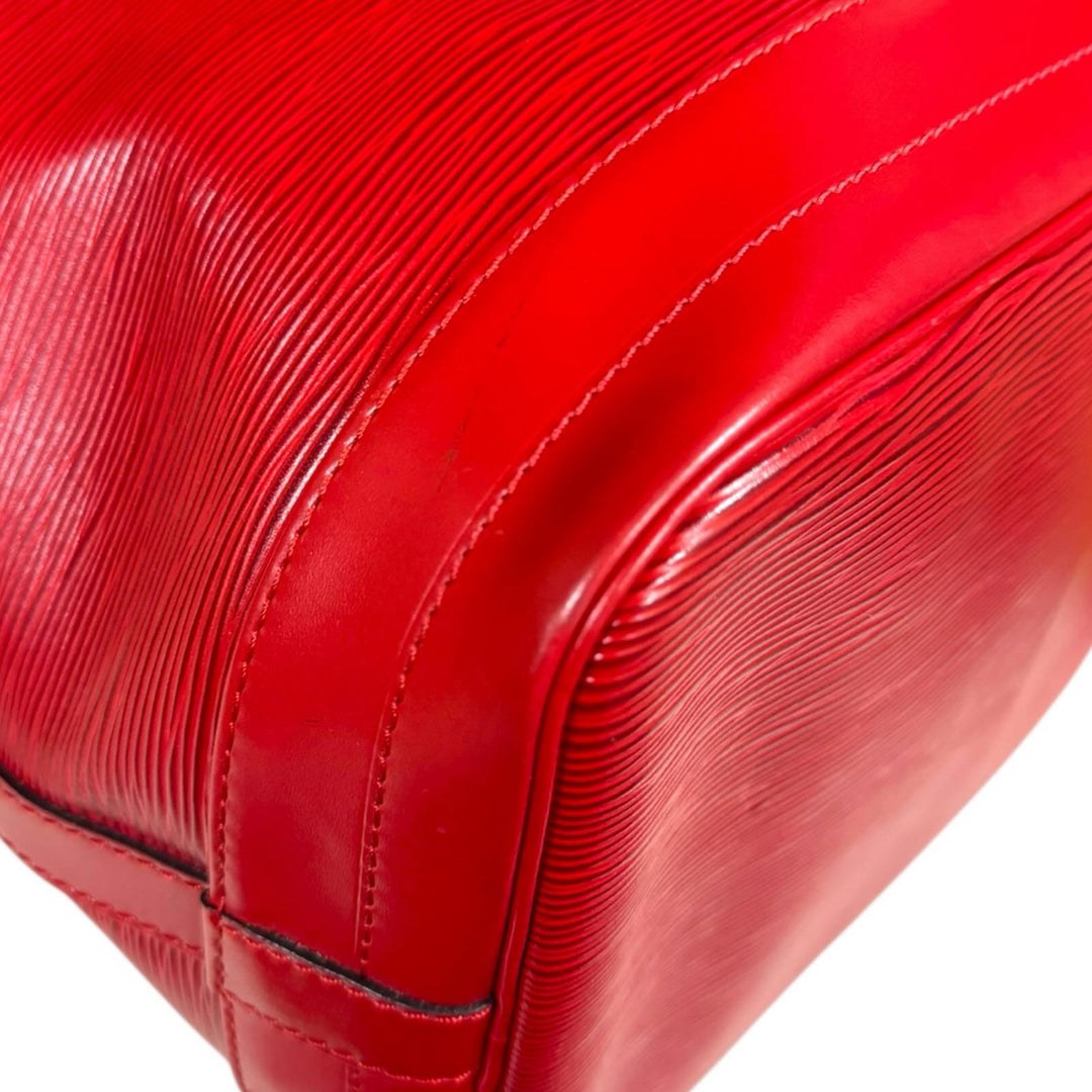 LOUIS VUITTON ルイヴィトン ノエ エピ ショルダーバッグ エピレザー