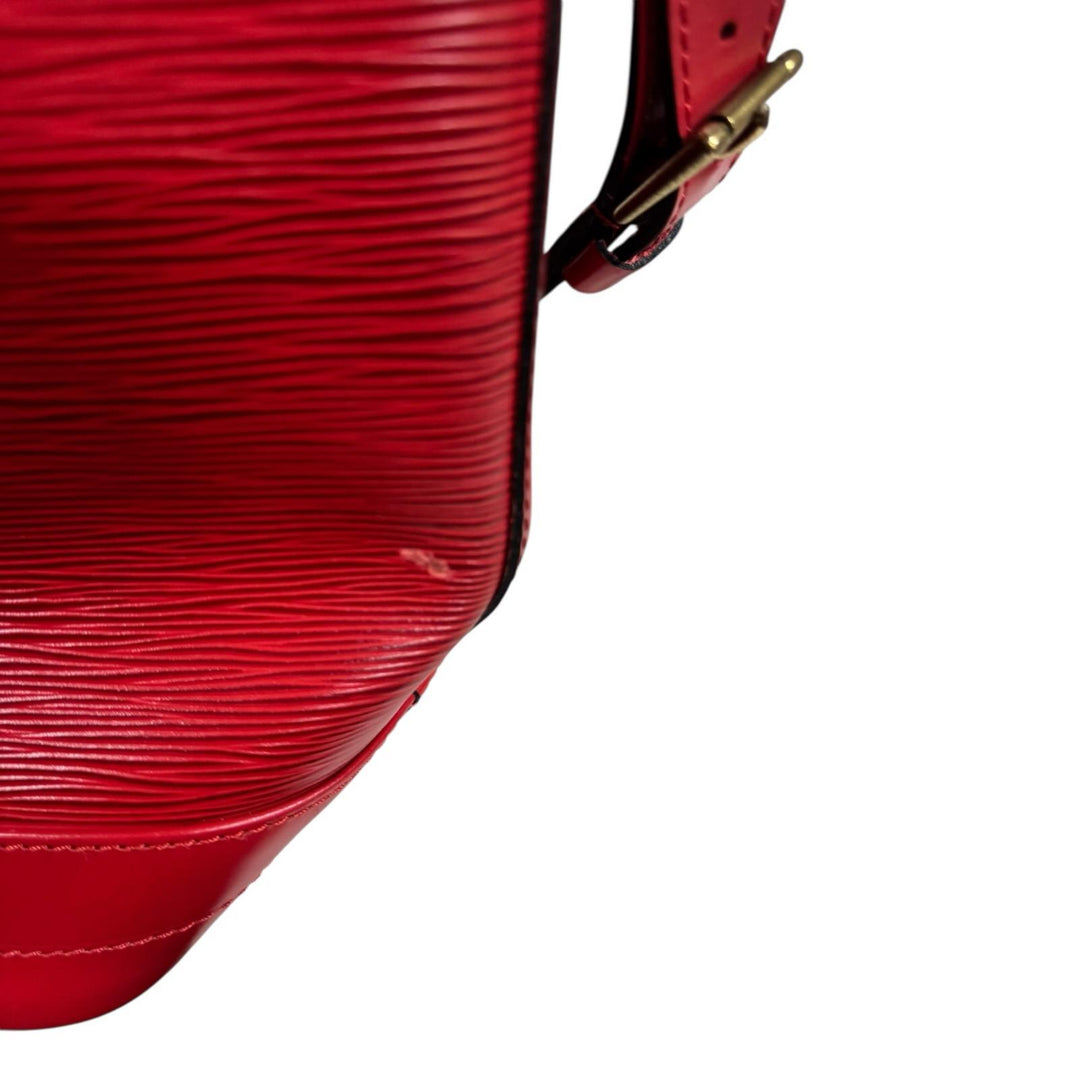 LOUIS VUITTON ルイヴィトン ノエ エピ ショルダーバッグ エピレザー