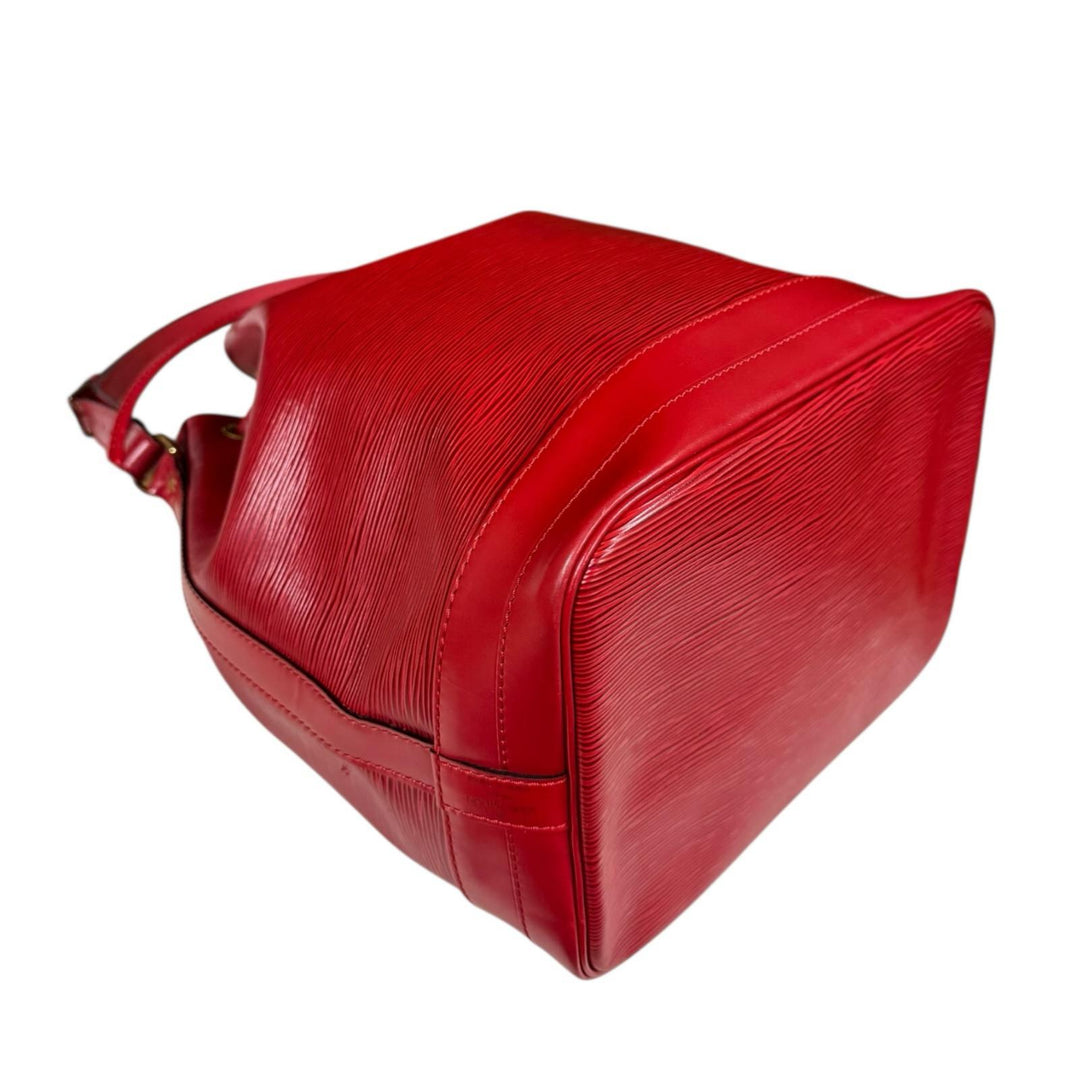 LOUIS VUITTON ルイヴィトン ノエ エピ ショルダーバッグ エピレザー