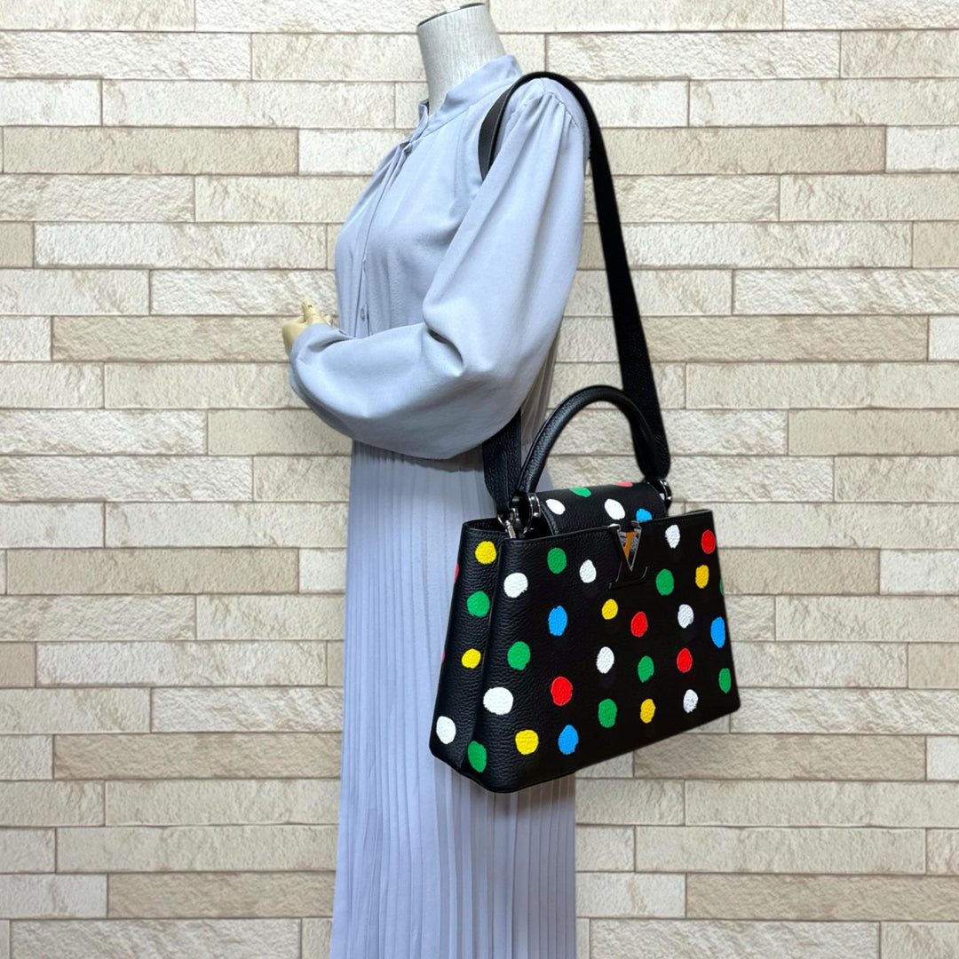 LOUIS VUITTON ルイヴィトン 草間彌生コラボ ドッド柄 カプシーヌMM