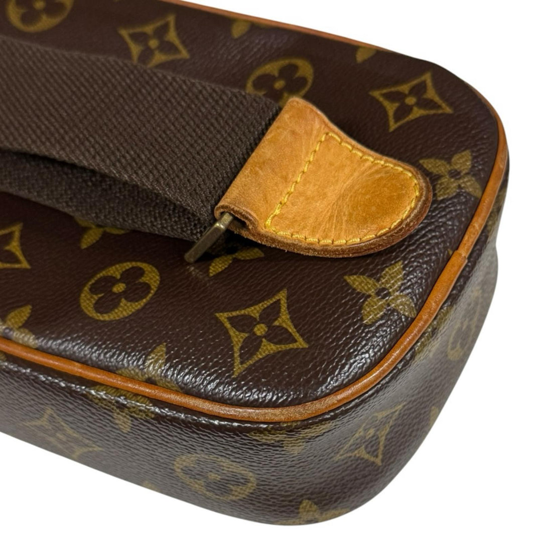 LOUIS VUITTON モノグラム　ポシェットガンジュ LOUIS VUITTON ルイヴィトン ポシェットガンジュ モノグラム ボディ