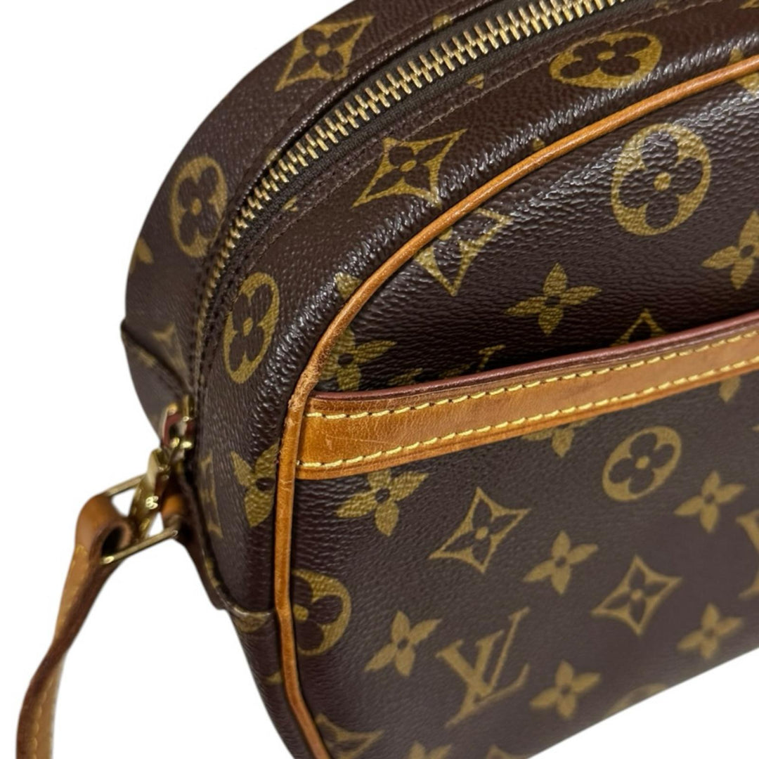 LOUIS VUITTON ルイヴィトン ブロワ モノグラム ショルダーバッグ