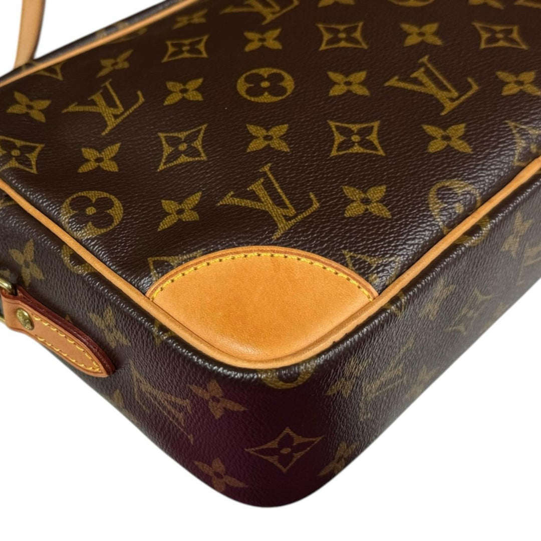 LOUIS VUITTON ルイヴィトン トロカデロ27 モノグラム ショルダー