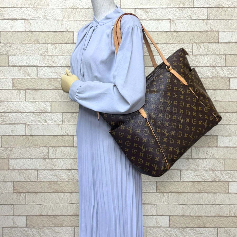 LOUIS VUITTON ルイヴィトン トータリーGM モノグラム トートバッグ