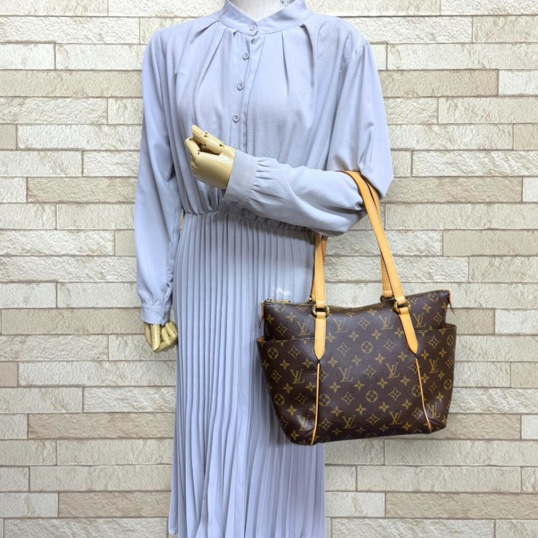 LOUIS VUITTON ルイヴィトン トータリーPM モノグラム トートバッグ