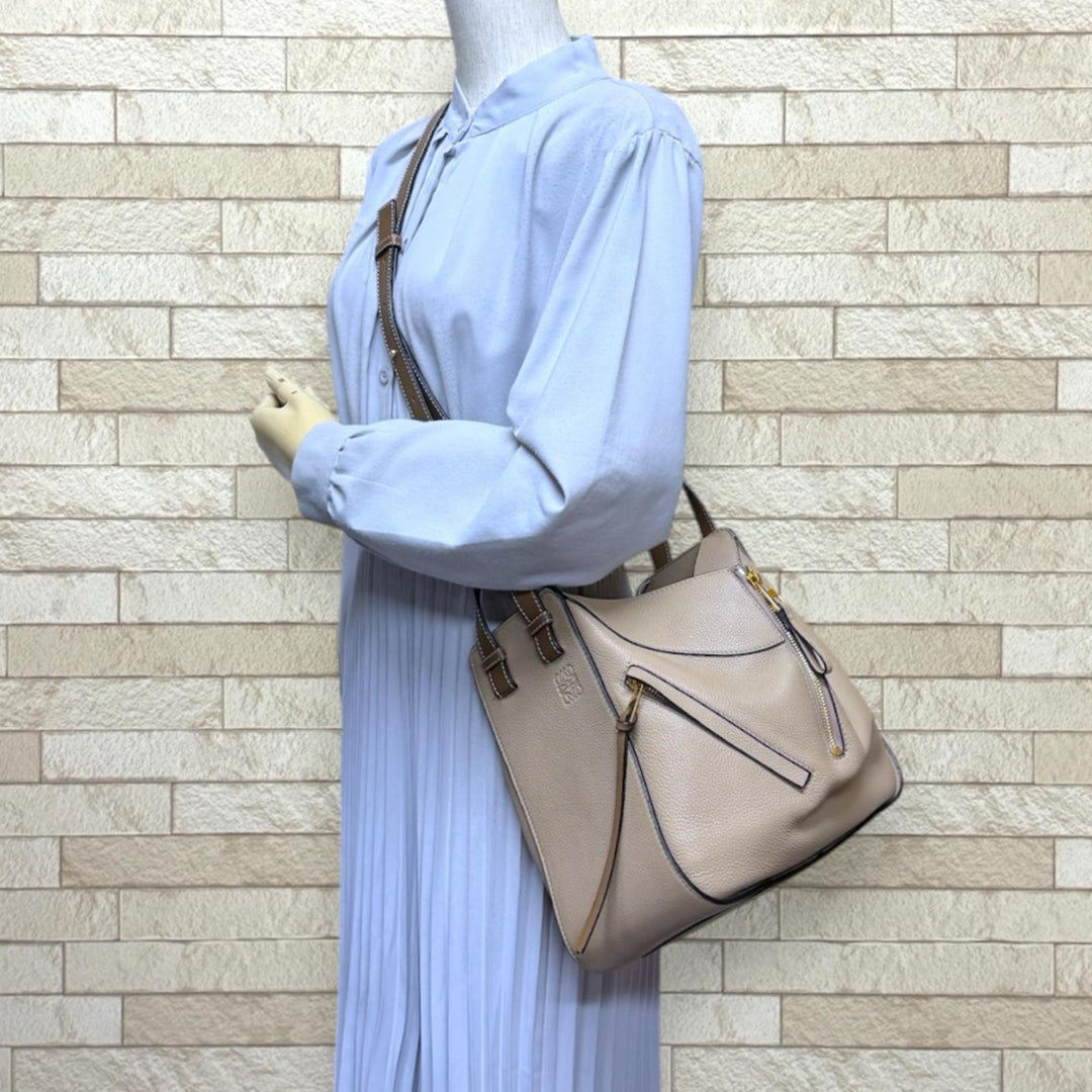 LOEWE ロエベ ハンモック スモール ショルダーバッグ レザー ベージュ