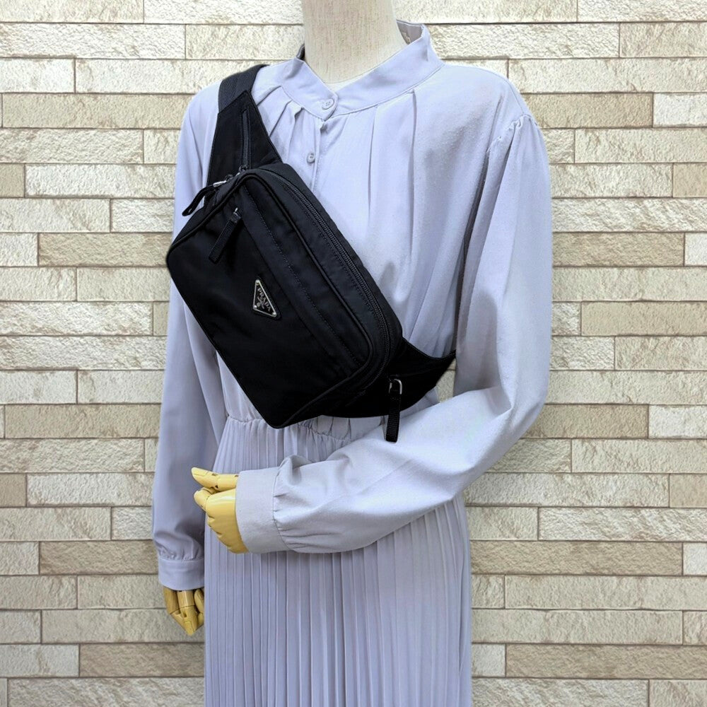 ✨美品✨プラダ PRADA ボディバッグ ブラック ナイロン 8-4 PRADA プラダ ボディバッグ ナイロン ブラック レディース 中古