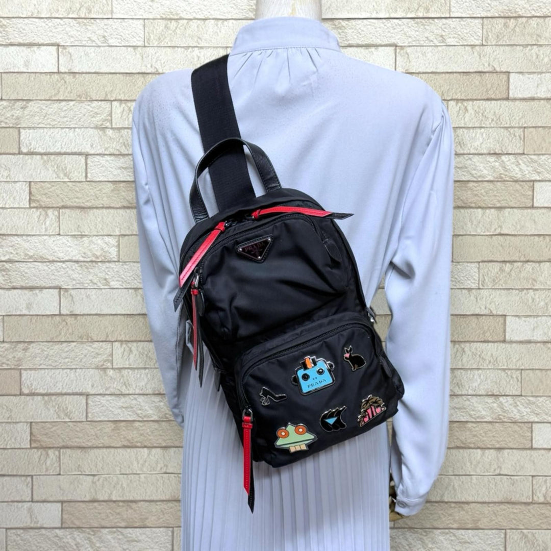 PRADA プラダ リュック・デイパック ナイロン レディース 中古