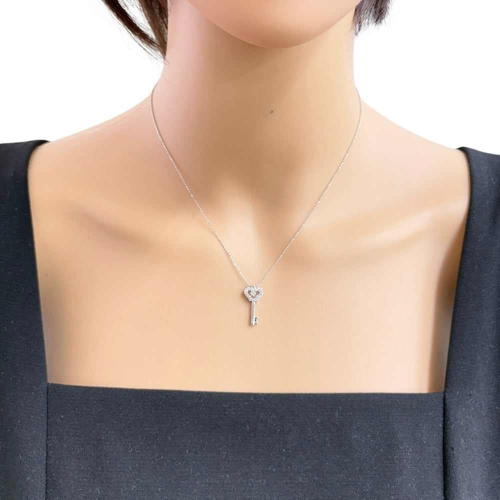 K18 WG チャーム　ネックレス　18金ホワイトゴールド　ダイヤモンド ネックレス 18金 K18ホワイトゴールド ダイヤモンド レディース