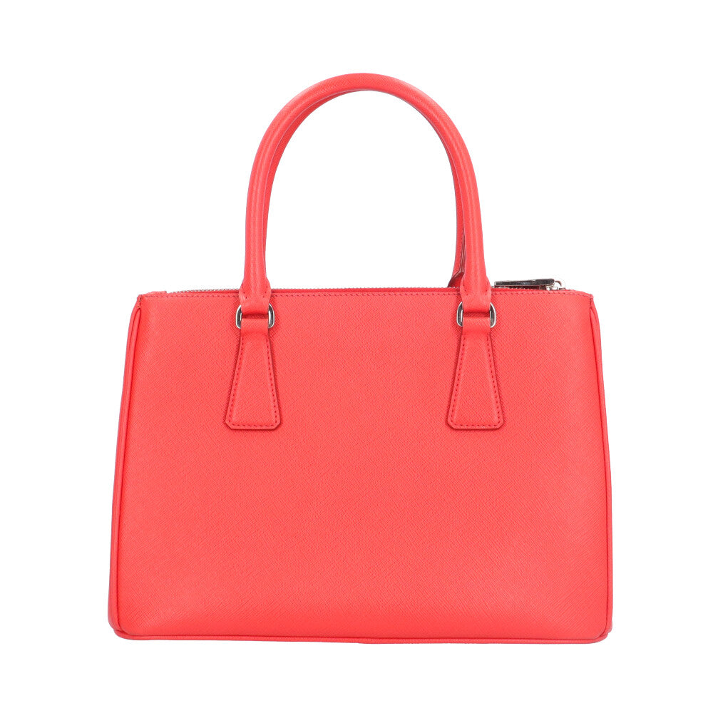 プラダ　サフィアーノ　ミニショルダー　赤　ショルダー　バック　レザー　レッド プラダ サフィアーノ ミニショルダー 赤 ショルダー バック レザー レッド