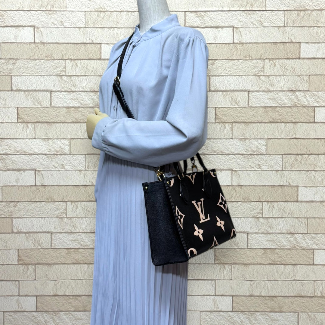 LOUIS VUITTON ルイヴィトン オンザゴーPM バイカラーモノグラムアン
