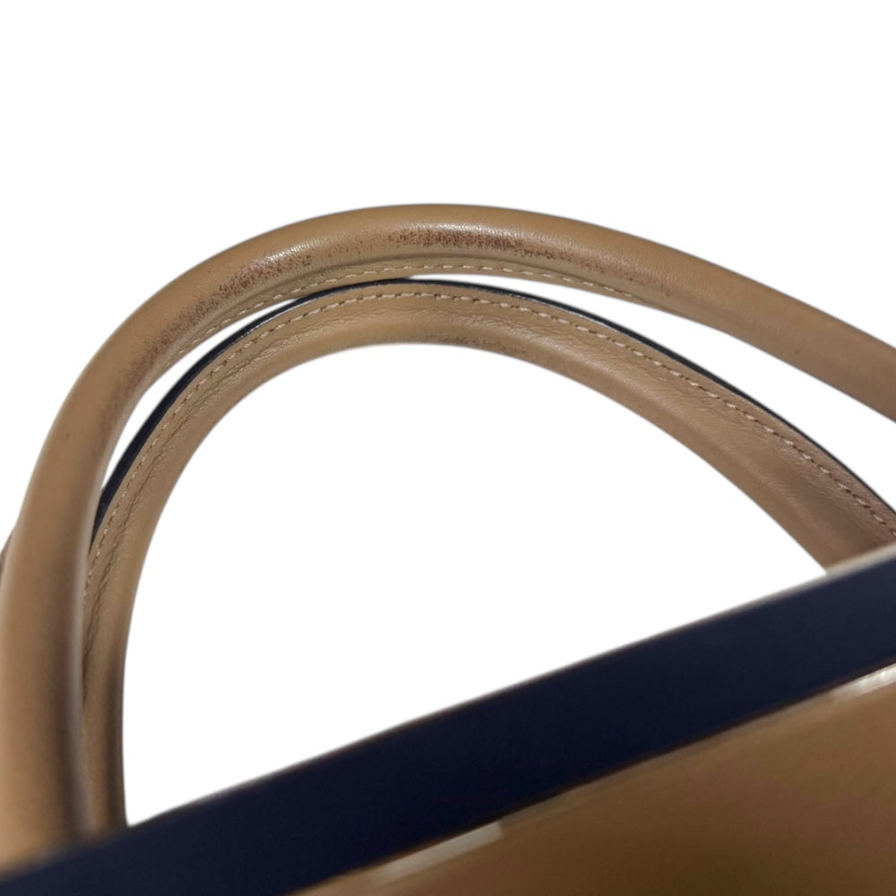 FENDI フェンディ プチトゥージュール ショルダーバッグ レザー