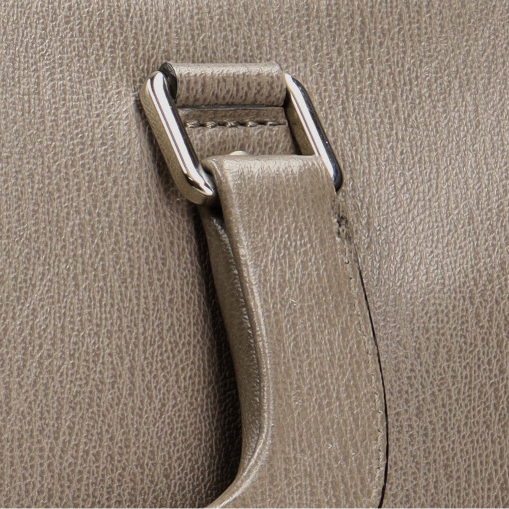 Ermenegildo Zegnaシルバーレザーバッグ Ermenegildo Zegna Shoulder Bag Leather Grey Unisex Used