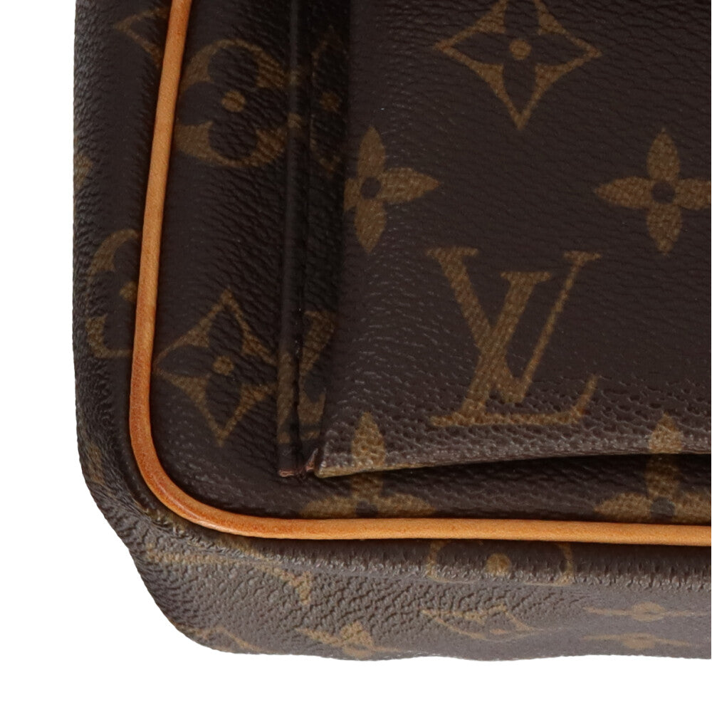 タニベンページLouis Vuitton monogram Louis Vuitton Monogram Trunkie - Luxe Du Jour