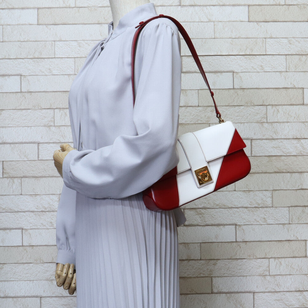 Salvatore Ferragamo Gancini Shoulder Bag Leather Red Women's Used