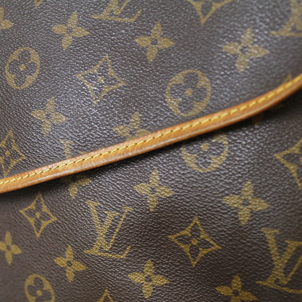 LOUIS VUITTON ルイヴィトン ソミュール43 モノグラム ショルダー