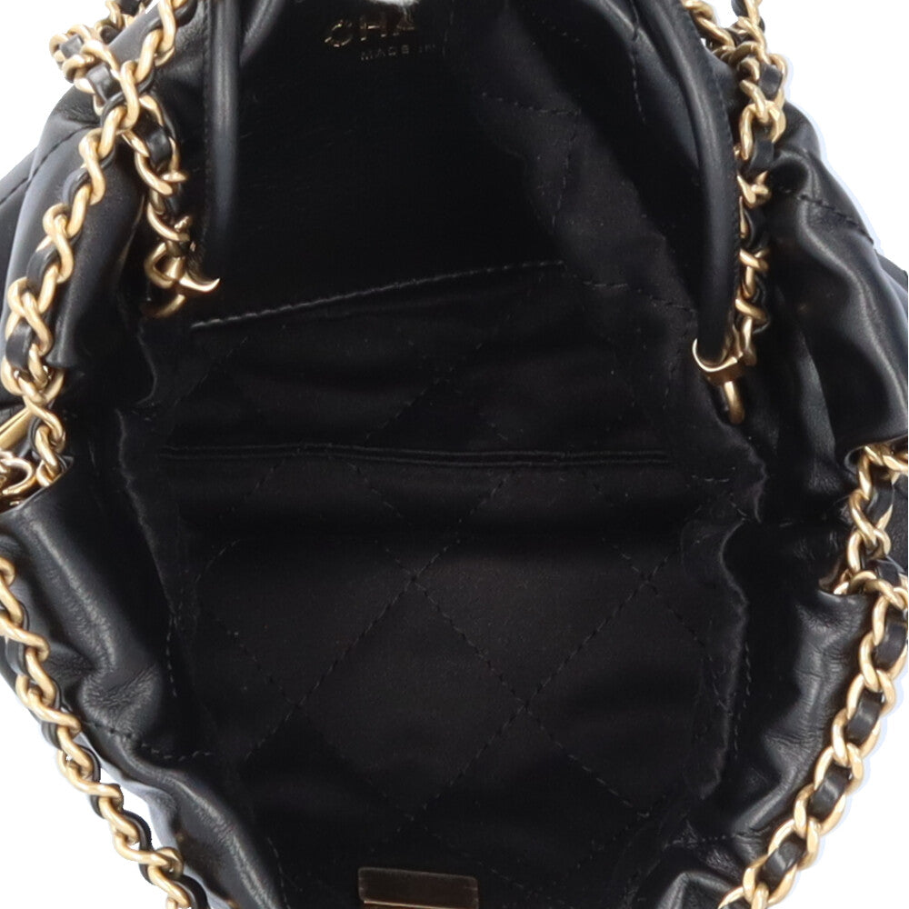 CHANEL Chanel Chanel 22 Mini Handbag Shoulder Bag Leather Black Ladies –  【公式】リサイクルキング オンラインショップ