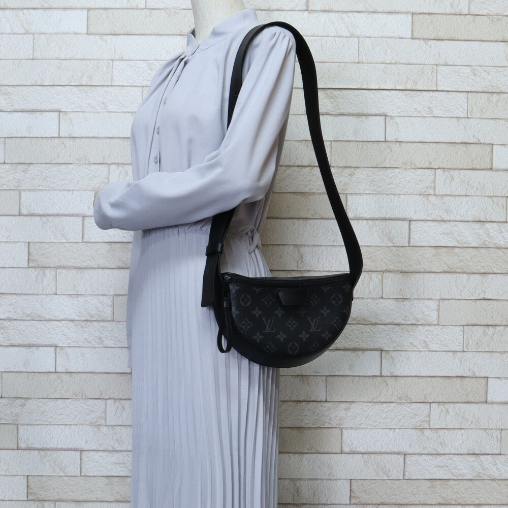LOUIS VUITTON ルイヴィトン ムーン・クロスボディ モノグラム