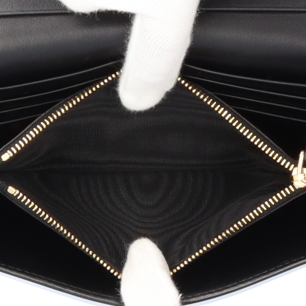 PRADA長財布　ブラック　スタッズ付 プラダ/長財布/スタッズドレザー ジップアラウンド/黒×ゴールド