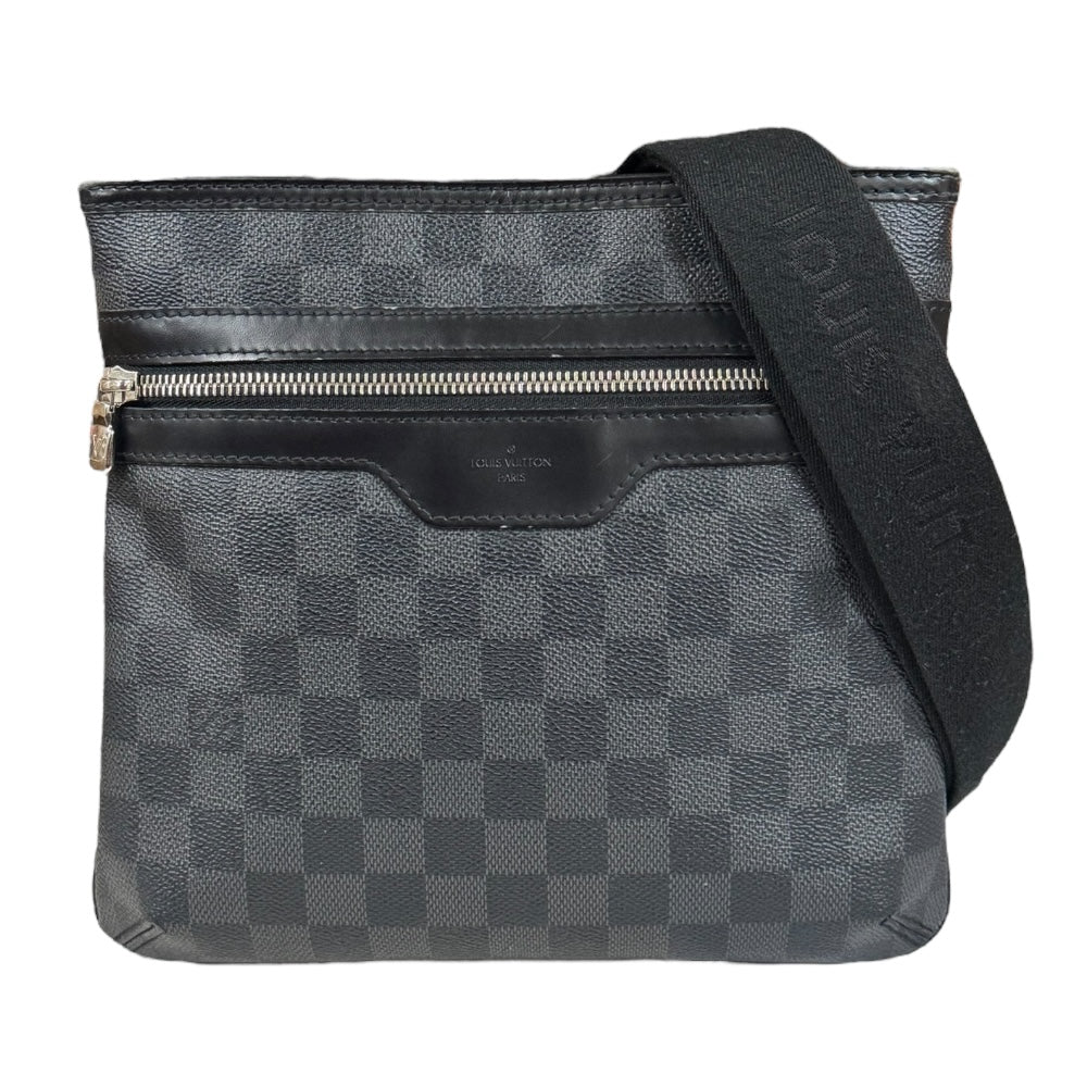 LOUIS VUITTON ルイヴィトン トマス ダミエグラフィット ショルダーバッグ ダミエグラフィットキャンバス ブラック メンズ 中古 –  【公式】リサイクルキング オンラインショップ