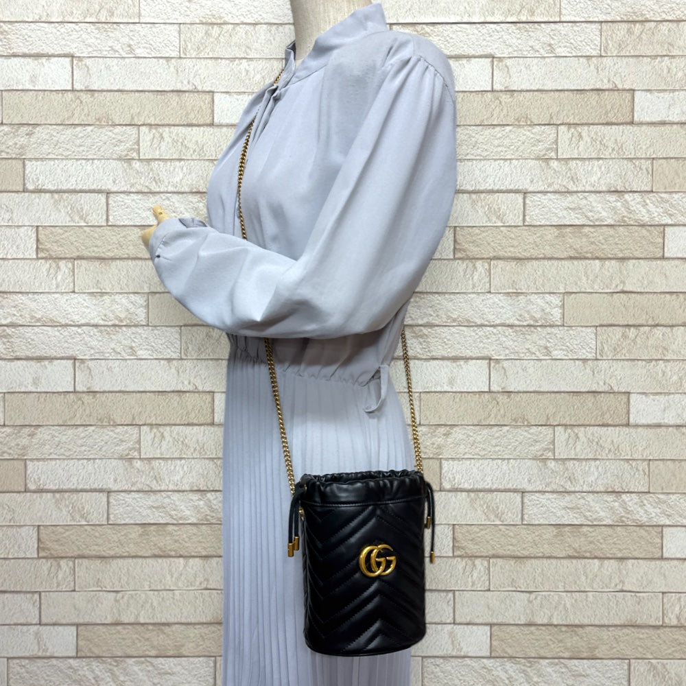 GUCCI グッチ ミニバケット GGマーモント ショルダーバッグ レザー
