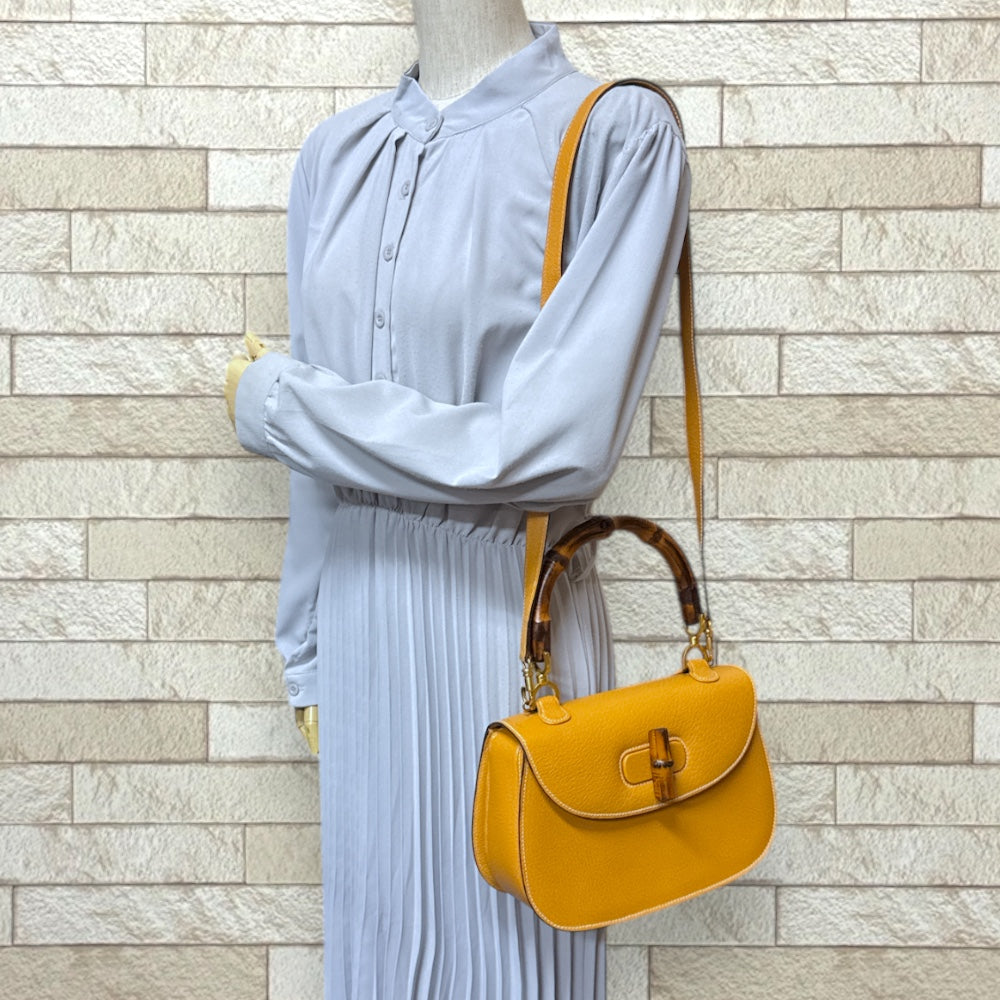 GUCCI グッチ バンブー ショルダーバッグ レザー イエロー レディース