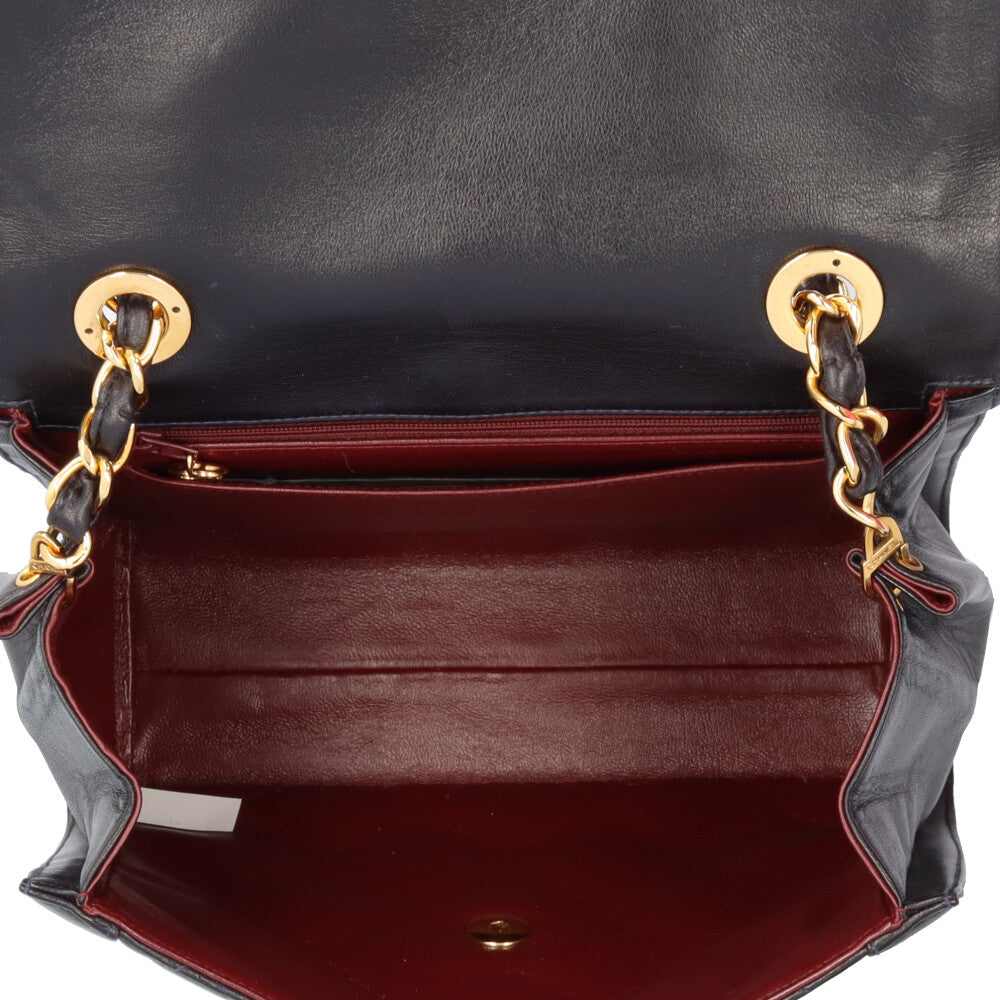 CHANEL シャネル マトラッセ ショルダーバッグ レザー ブラック