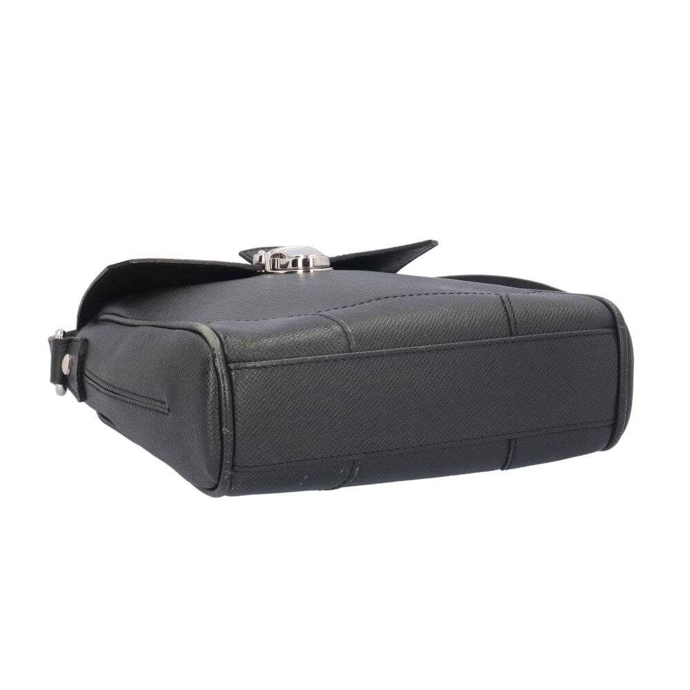 LOUIS VUITTON ルイヴィトン ルカ タイガ ショルダーバッグ タイガ