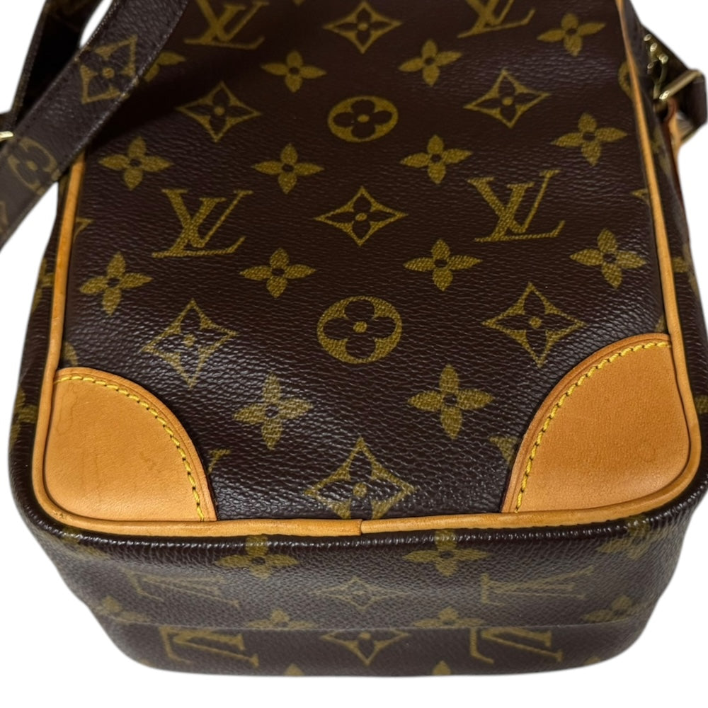 LOUIS VUITTON ルイヴィトン アマゾン モノグラム ショルダーバッグ