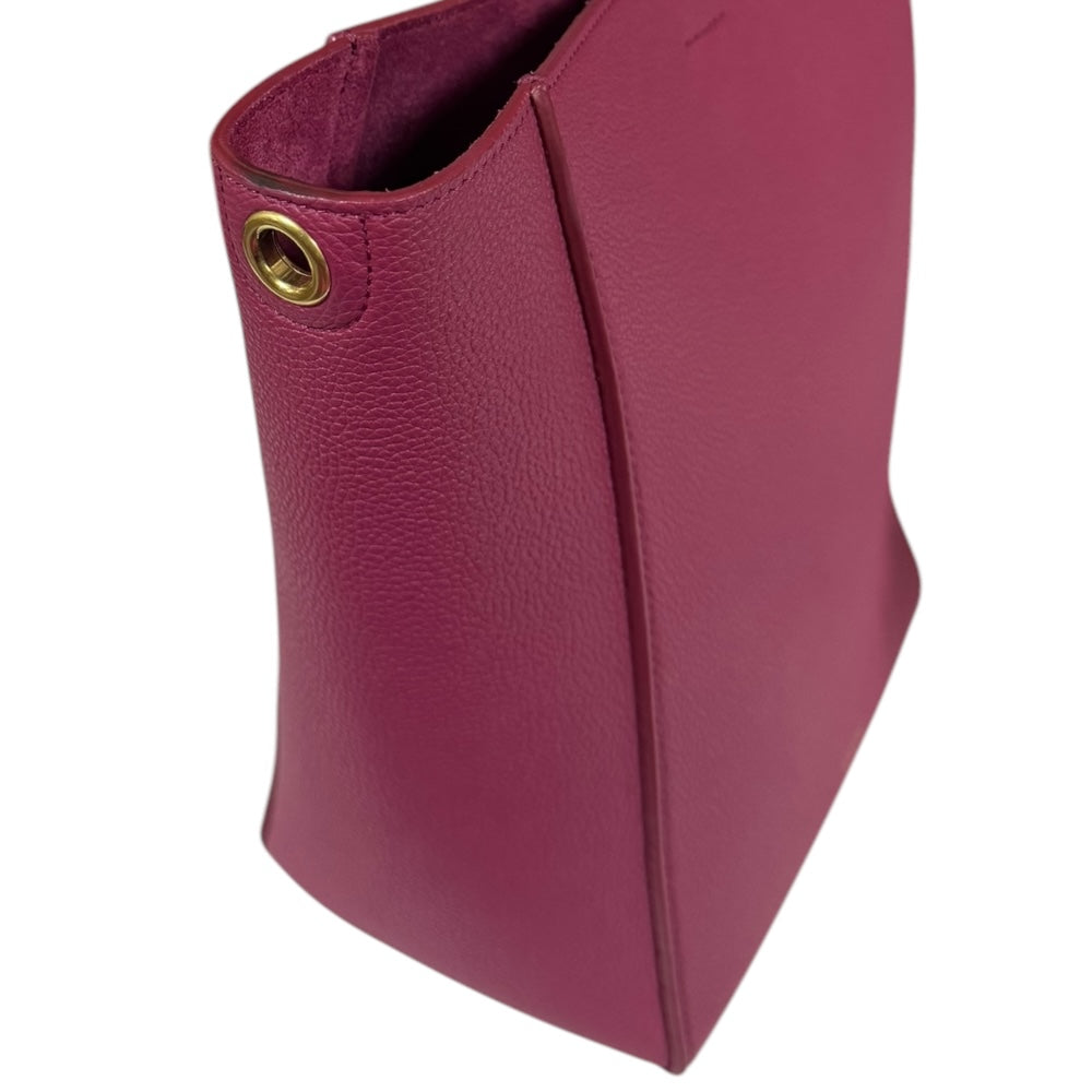 美品・現行モデル✨セリーヌサングルショルダー肩掛けレッドトート 美品・現行モデル✨セリーヌサングルショルダー肩掛けレッドトート