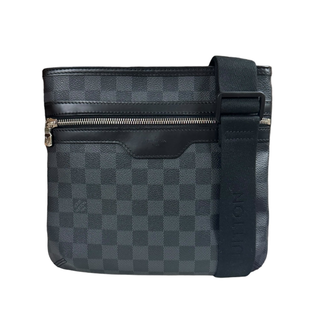 LOUIS VUITTON ルイヴィトン トマス ダミエグラフィット ショルダーバッグ ダミエグラフィットキャンバス ブラック メンズ 中古 –  【公式】リサイクルキング オンラインショップ