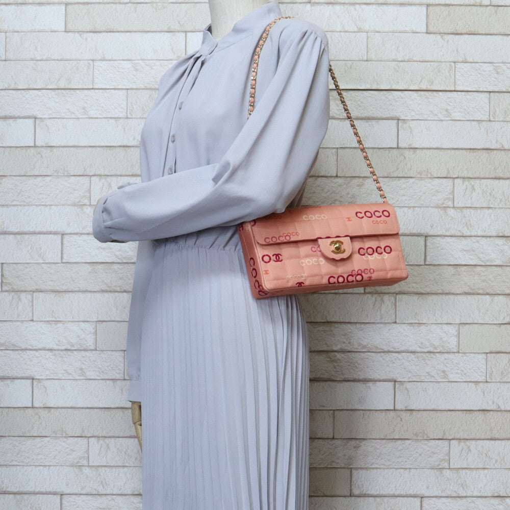 CHANEL チョコバーショルダーバックピンク